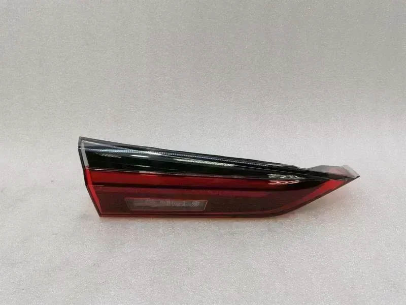BMW 4 (F32 / F33 / F36) BMW 4 M4 G82 G22 Left Rear Light 7956629 Tail Light Rear Left Body type: Coupe
Fuel: Petrol