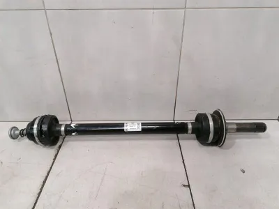 BMW 4 M4 G82 G22 Drivaxel Bak Höger 33208089856 Bak Höger Drivaxel