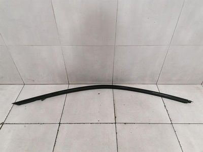 BMW 4 M4 G82 G22 Virsbūves molding 7482753 Sloksne