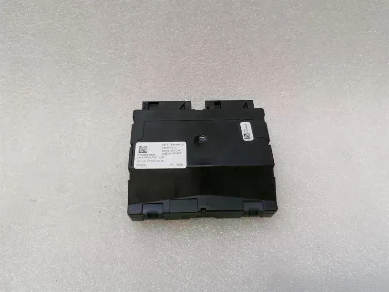 BMW 4 (F32 / F33 / F36) BMW 4 M4 G82 G22 ELECTRONIC MODULE 5A35F15 CLIMATE CONTROL ECU Body type: Coupe
Fuel: Petrol