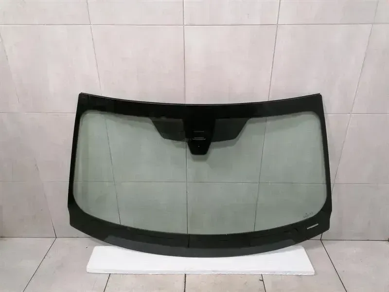BMW 4 (F32 / F33 / F36) BMW 4 M4 G82 G22 WINDSCREEN G82 M4 WINDSCREEN Body type: Coupe
Fuel: Petrol
