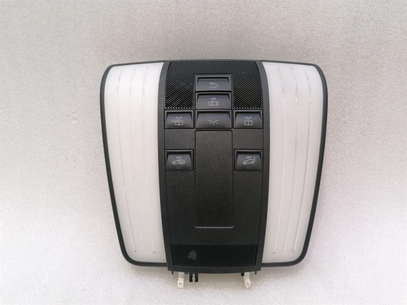 Mercedes-Benz C (W204) Dome Light Mercedes E Class W212 Dome Light A2129060100 In...