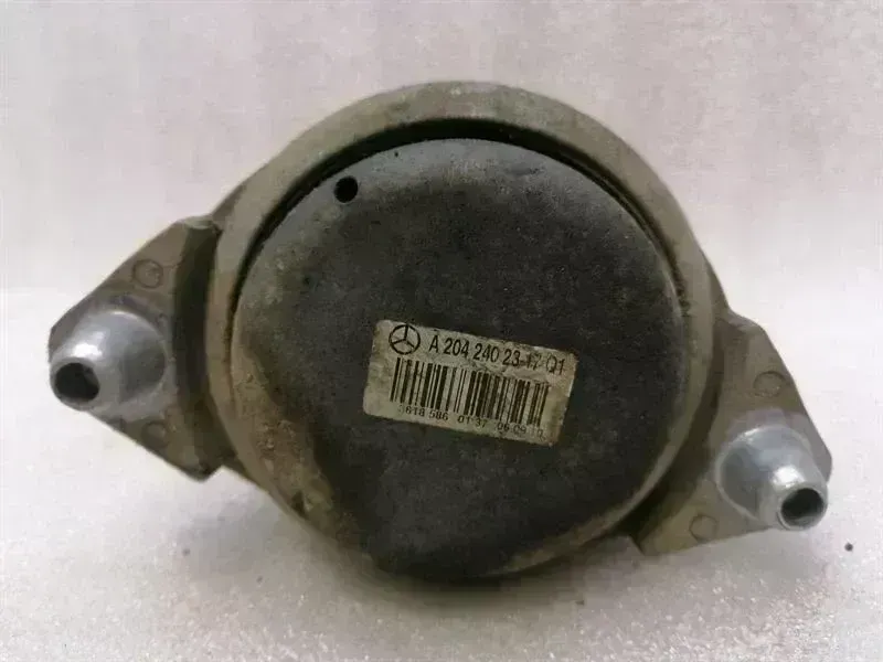 Mercedes-Benz C (W204) Engine Mount Mercedes E Class W212 Right Engine Mount A20424...