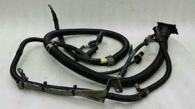 Окабеляване на генератора Mercedes W221 A2214408536 Окабеляване на генератора OM642