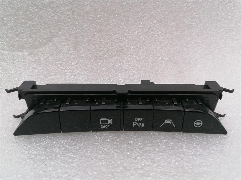 Mercedes-Benz A (W176) MERCEDES S-class W222 Switchblock A2229053903 Rechtslenker 360 grad/ Lane Assist Body type: Saloon
Fuel: Diesel