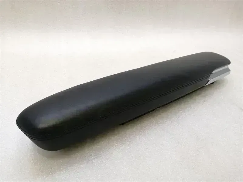 Mercedes-Benz CLA (C174 / C178) Armrest Mercedes S-class W221 left door armrest A221720...