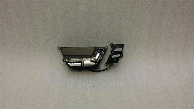 Mercedes-Benz A (W169) Mercedes S-Class W221 Front Right Seat Switch A2218706951 Front Right Switch Body type: Saloon
Fuel: Diesel