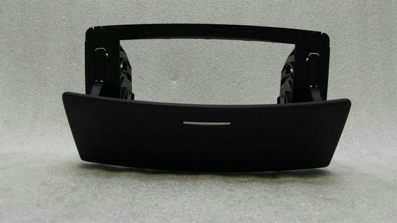 Mercedes-Benz A (W169) Mercedes S-Class W221 Ashtray A2216800834 Ashtray Body type: Saloon
Fuel: Diesel
