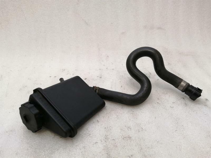 Mercedes-Benz A (W169) Mercedes S W221 Power Steering Reservior A2214660302 Power Steering Reservoir Body type: Saloon
Fuel: Diesel