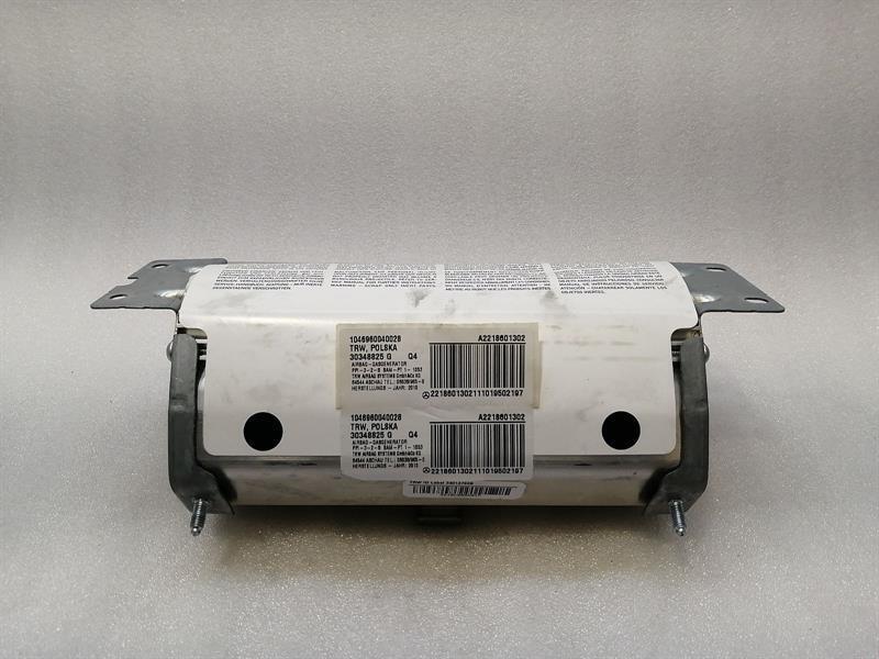 Mercedes-Benz A (W169) Mercedes S-Class W221 Dashboard Safety Module A2218601302 Module. Body type: Saloon
Fuel: Diesel