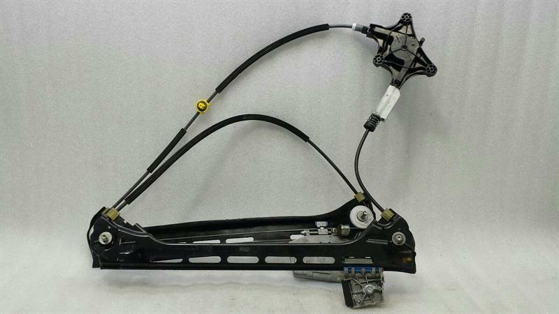 Mercedes-Benz C (W204) Right Front Door Winder Mercedes E W207 convertible FRH door winder A20...
