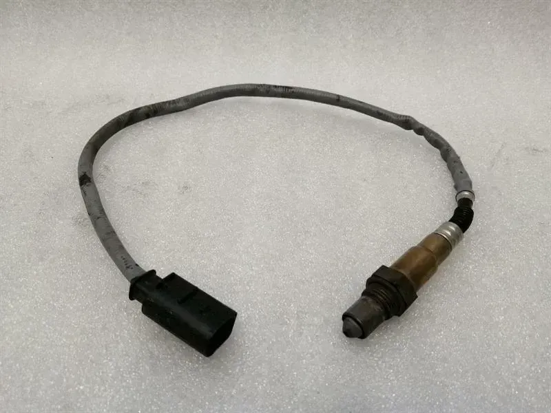 Mercedes-Benz A (W169) Mercedes S-Class W221 Lambda Sensor A0075421618 Oxygen Sensor OM642 V6 Body type: Saloon
Fuel: Diesel
