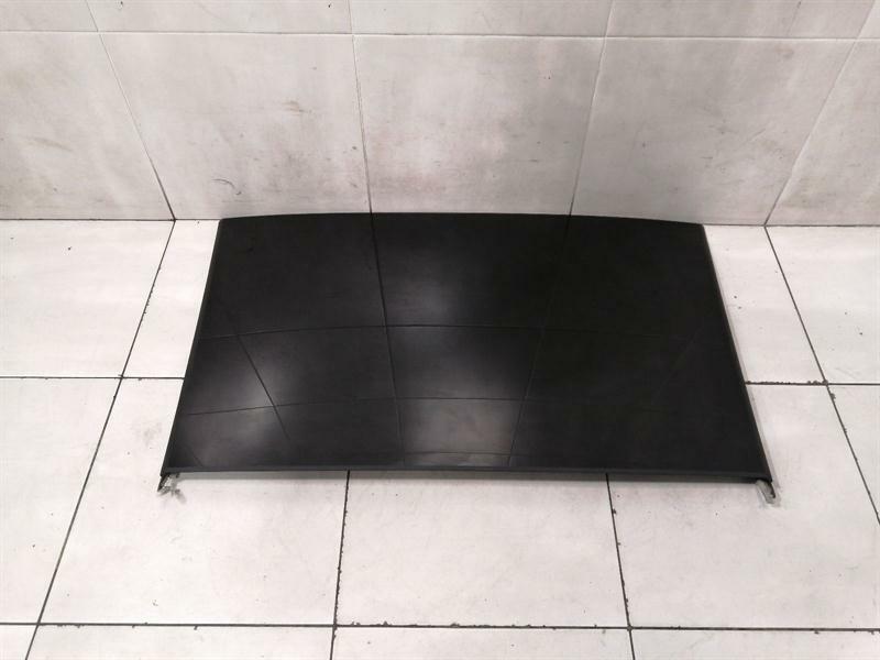 Mercedes-Benz A (W169) Mercedes S-Class W221 Sunroof Glass Front A2217801221 Sliding Sunroof Front Body type: Saloon
Fuel: Diesel