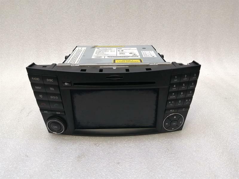 Mercedes-Benz CLS (C219) Mercedes CLS W219 Navigation Monitor A2199001100 Display Picture Shirt MOP 09-10 Body type: Saloon
Fuel: Diesel
