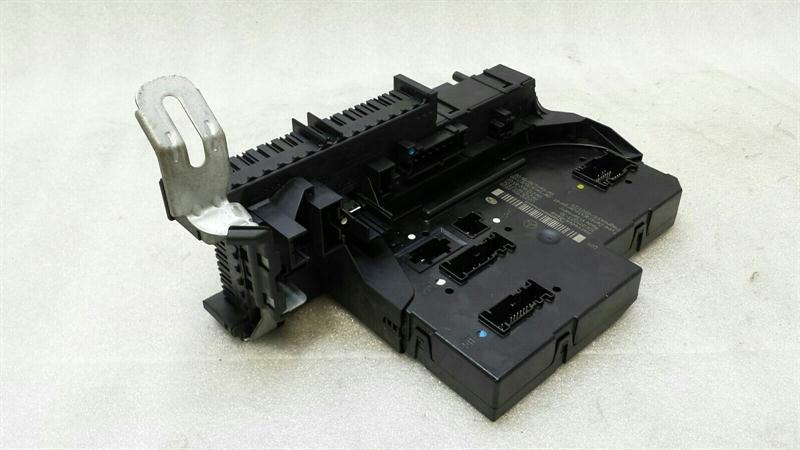Mercedes-Benz C (W204) Fuse box Mercedes E Class W212 Fuse Box A2129060505 Fuse...
