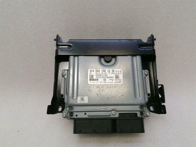 Mercedes CLS W219 dzinēja ECU A6421501230 dzinēja vadības bloks OM642 V6