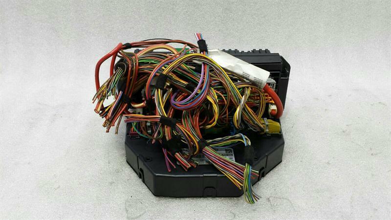Mercedes-Benz C (W204) Fuse box Mercedes E Class W212 Fuse Box SAM A2129008307 ...