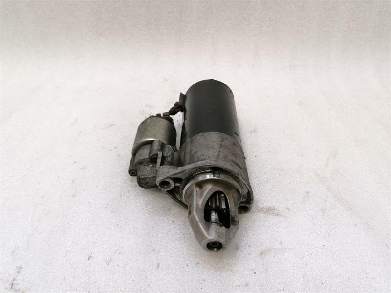 Mercedes-Benz CLS (C219) Mercedes CLS W219 starter engine A0061516201 starter OM642 diesel Body type: Saloon
Fuel: Diesel