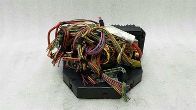 Mercedes E klases W212 drošinātāju kārba SAM A2129008307 drošinātāju kārba