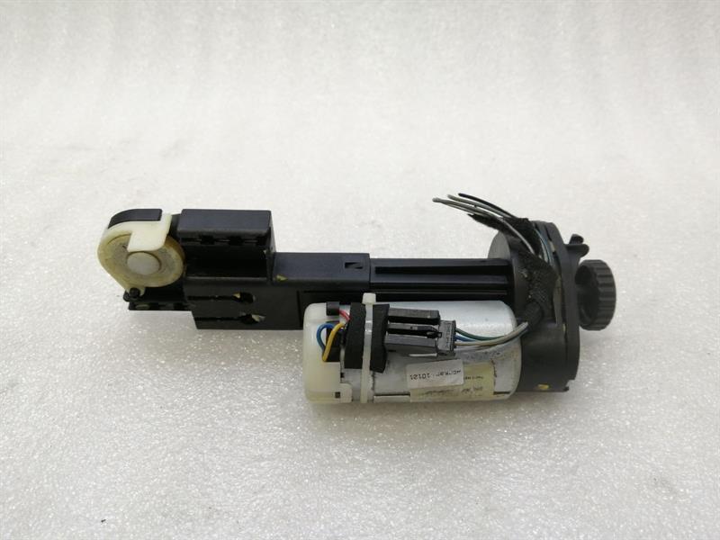 Mercedes-Benz C (W204) Misc Mercedes E Class W207 Spring Loaded Actuator A2...