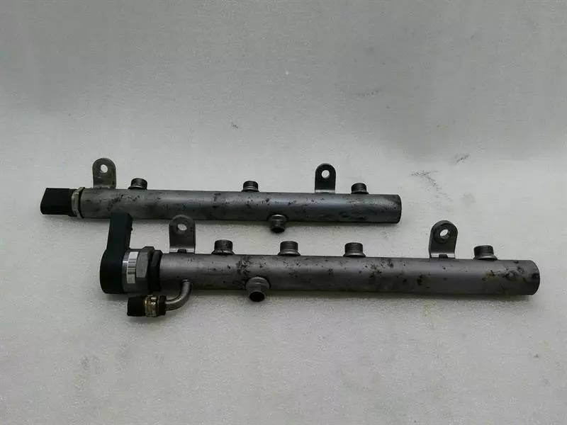 Mercedes-Benz C (W204) Fuel Rail Mercedes E Class W207 Fuel Rail A6420703095 Inj...