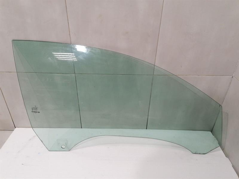 Mercedes-Benz C (W204) Right Front Door Glass Mercedes E Class W207 Right Front Door Glass A2...