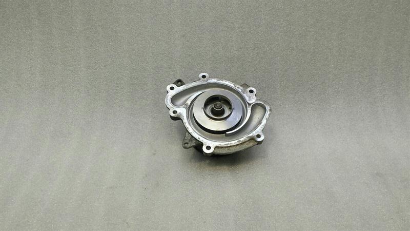 Mercedes-Benz C (W203) Lisä- jäähdytyspumppu (turbo) Mercedes E Class W211 Water Pump A6422001001 Wa...