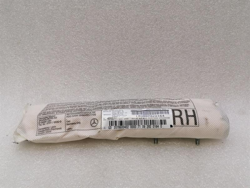Mercedes-Benz C (W204) Airbag Mercedes E Class W207 Right Module A2078600402 ...