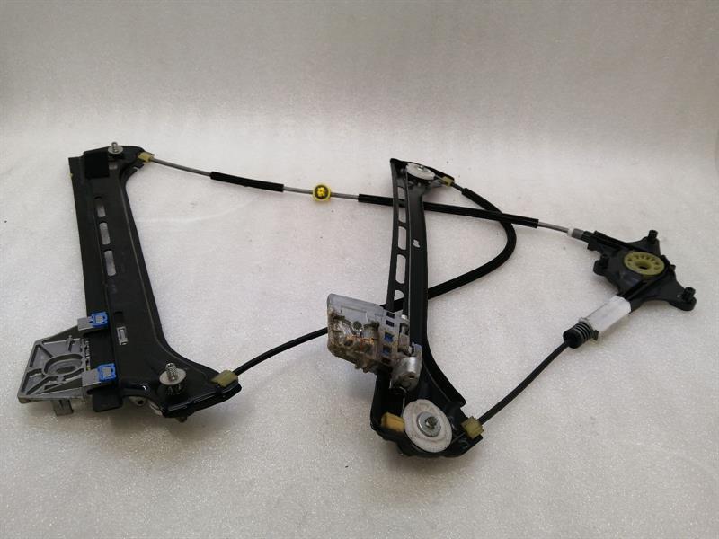 Mercedes-Benz C (W204) Left Front Door Winder Mercedes E Class W207 Left Front Door Winder A2...