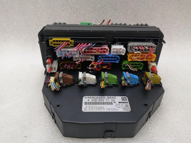 Mercedes-Benz C (W204) Fuse box Mercedes E Class W207 W212 Fuse Box A2129007104...