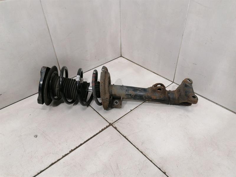 Mercedes-Benz A (W169) Mercedes E Class W207 Shock Absorber Front A2073230400 Front Shock Absorber Body type: Convertible
Fuel: Diesel