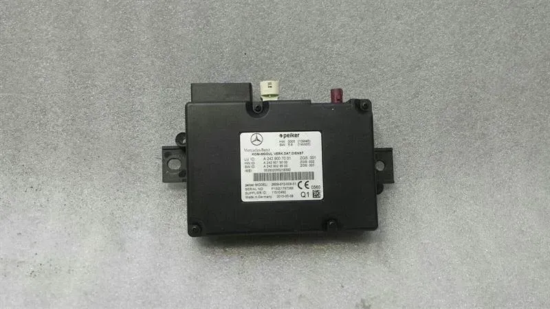 Mercedes-Benz A (W176) Mercedes GL X166 Multimedia Module A2429007001 Control Unit Telematic Body type: SUV
Fuel: Diesel