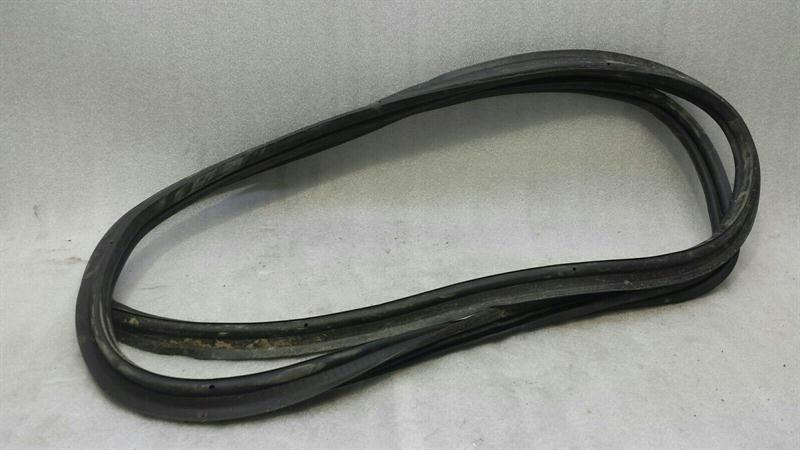 Mercedes-Benz A (W176) Mercedes GL X166 Boot Lid Seal A1667400378 Tailgate Seals Body type: SUV
Fuel: Diesel