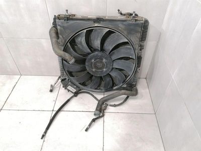 Mercedes G350 W463 radiatoru komplekts A4615000102 radiatoru komplekts OM642 DĪZEĻA