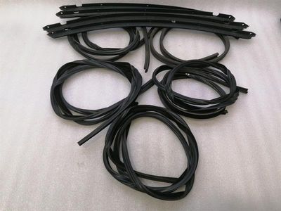 Ensemble de rails d&#39;étanchéité pour Mercedes G-Wagen W463 A4637250465 Ensemble de joints de porte