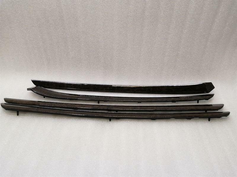 Mercedes-Benz A (W176) Mercedes S-Class W221 Door Trim Veneer Set A2217306780 Wooden Bar Set Body type: Saloon
Fuel: Diesel