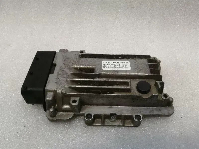 Mercedes-Benz A (W169) Mercedes G-Wagen W463 Air Pollution Control Unit A6429008400 SCRCM Control Unit Body type: SUV
Fuel: Diesel