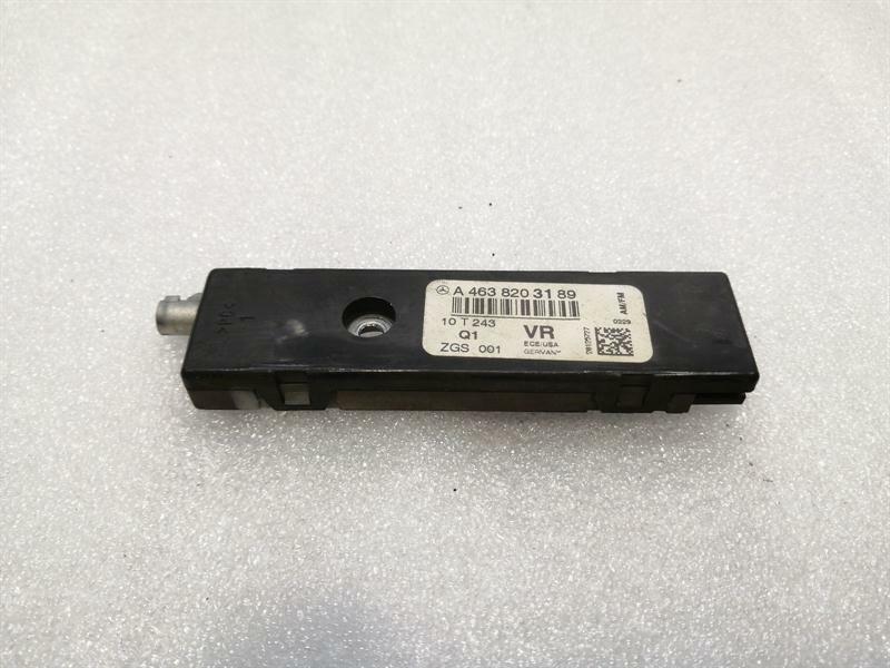Mercedes-Benz A (W169) Mercedes G-Car W463 Rear Aerial / Antenna A4638203189 Rear Antenna Body type: SUV
Fuel: Diesel