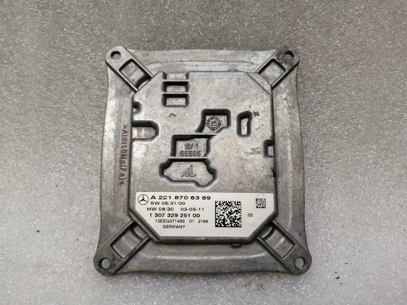 Mercedes-Benz A (W169) Mercedes S-Class W221 LED Ballast A2218706389 Xenon Ballast Body type: Saloon
Fuel: Diesel