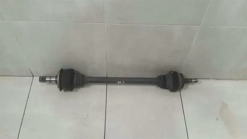 Mercedes S-Class W221 Left Rear Drive Shaft A2213501910 Drive Shaft Rear Li