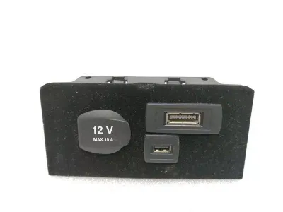 Mercedes CLS W218 Steuergerät A2188210311 USB- und iPod-Schnittstelle