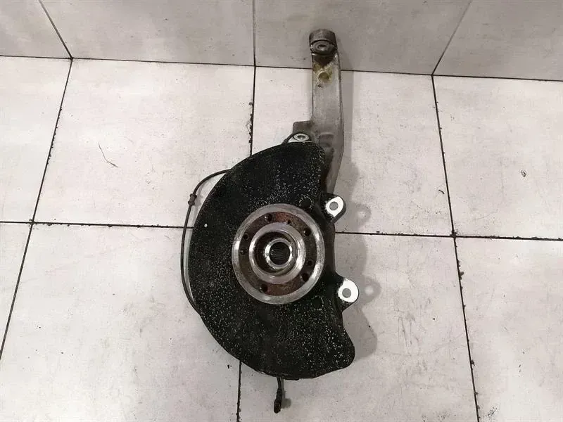 Mercedes-Benz GL / GLS (X166) Mercedes GLS 350D Left Front Hub A1663300920 Wheel Bearing Housing Front Left Body type: SUV
Fuel: Diesel