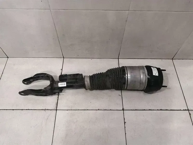 Mercedes-Benz E (W214) 2023-... Mercedes GLE W292 C292 Shock Absorber FRH A2923201000 Shock Absorber Front Right