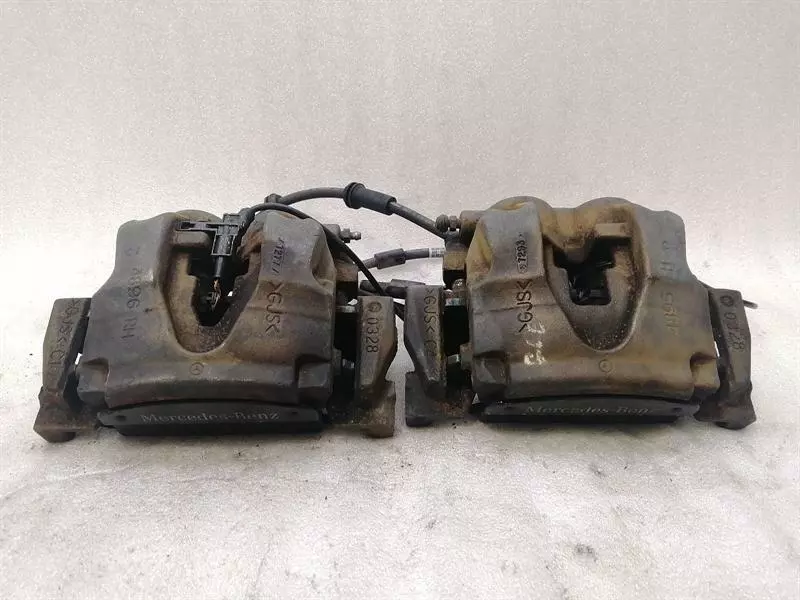 Mercedes-Benz E (W214) 2023-... Mercedes GLE W292 C292 brake caliper set A1664210581 brake caliper front set