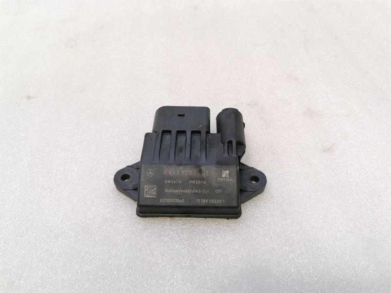 Mercedes-Benz ML / GLE (W166) Mercedes GLE W292 C292 Glow Plug Relay (Diesel) A6429007901 Incandescent Control Unit Body type: SUV
Fuel: Diesel