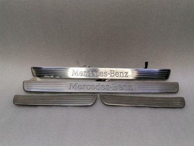 Seuils de porte Mercedes GLE W292 A1666809500 Ensemble de seuils de porte éclairés par LED