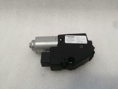 Moteur de toit ouvrant Mercedes GLS X166 A1669069600 Moteur de toit ouvrant