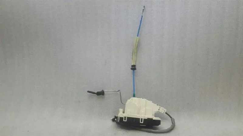 Mercedes W166 rear right door lock A2047303635 door lock rear right HR