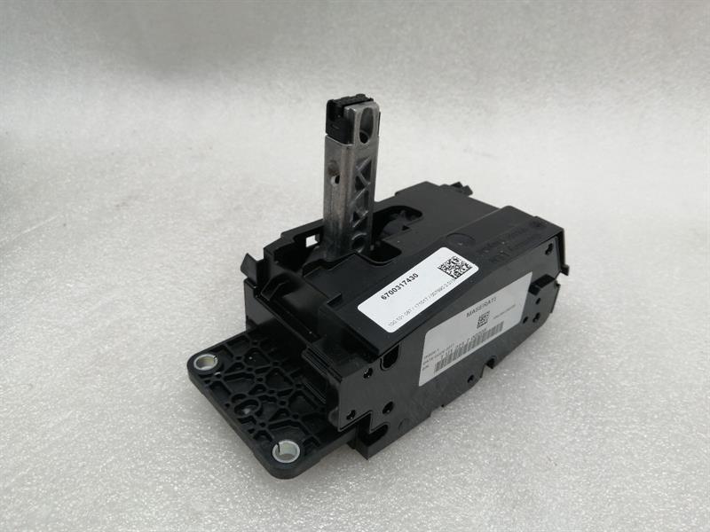 Maserati Quattroporte 2012-2024 MASERATI QUATTROPORTE VI M156 Gear selector 6700317430 RECHTSLENKER RHD