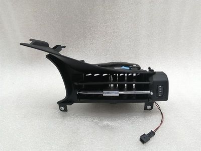 Maserati Quattroporte VI M156 Prawy otwór wentylacyjny 226878 Kierownica po prawej stronie z prawej strony